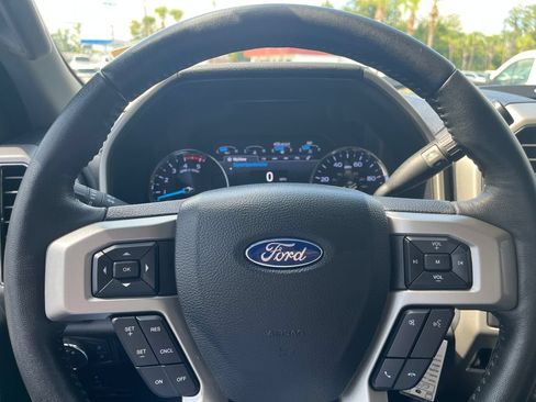 Used 2020 Ford F250 Lariat w/ Chrome Package AWD/4WD image 19