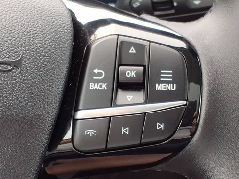 Used 2023 Ford Escape Platinum w/ Premium Technology Package AWD/4WD image 24