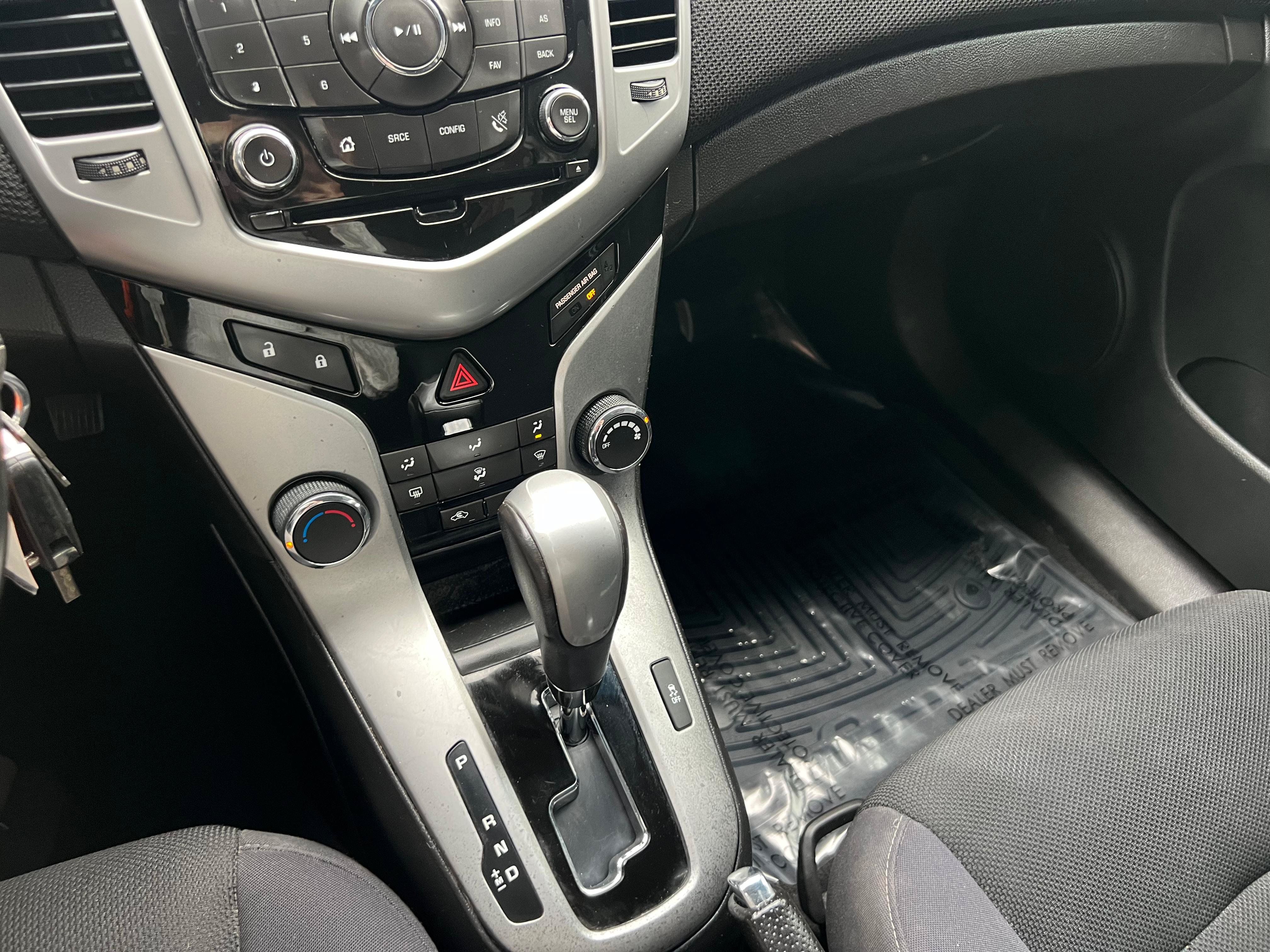 Used 2013 Chevrolet Cruze LT w/ RS Package FWD image 24
