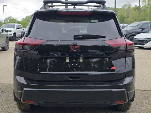 New 2026 Nissan Rogue SV w/ Rock Creek Premium Package AWD/4WD image 15