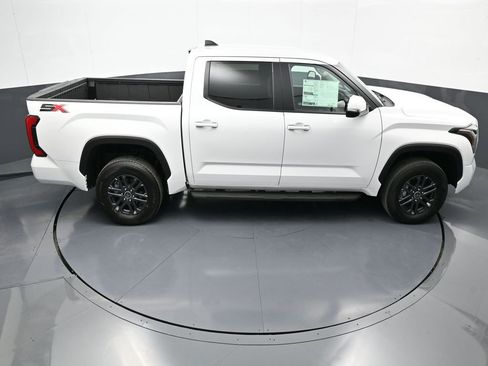 New 2024 Toyota Tundra SR5 image 34