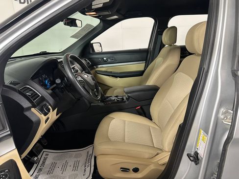 Used 2017 Ford Explorer 4WD image 13