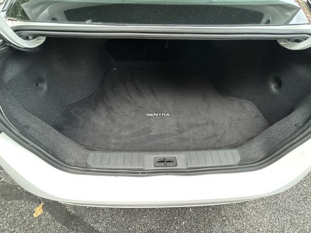 Used 2024 Nissan Sentra S FWD image 29