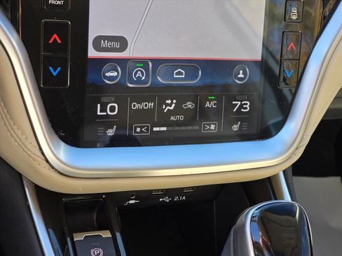 Used 2022 Subaru Outback Limited image 18