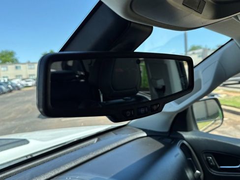 Used 2018 Chevrolet Colorado ZR2 w/ ZR2 Dusk Special Edition image 21