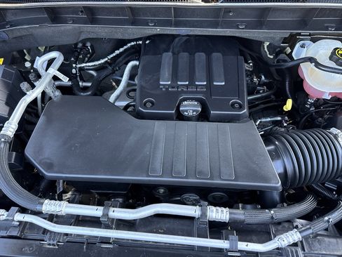 Used 2022 GMC Sierra 1500 Elevation AWD/4WD image 31