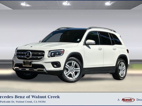 Certified 2023 Mercedes-Benz GLB 250 image 1