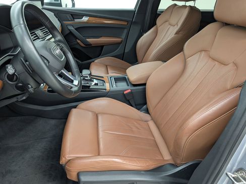 Used 2022 Audi Q5 e Premium image 5