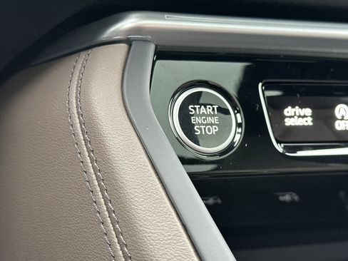 New 2025 Audi Q5 Premium Plus image 22