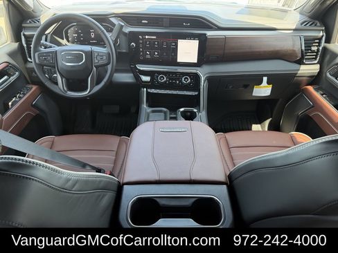 New 2026 GMC Sierra 2500 Denali Ultimate AWD/4WD image 10