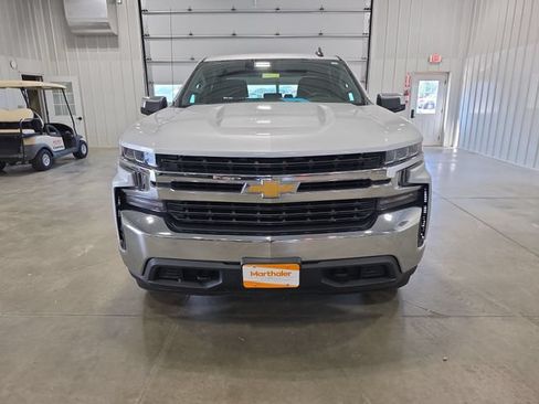 Used 2020 Chevrolet Silverado 1500 LT w/ All-Star Edition AWD/4WD image 3