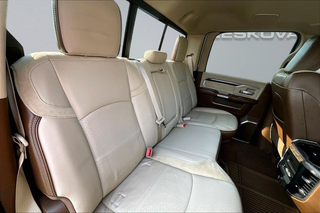 Used 2019 RAM 2500 Laramie AWD/4WD image 27