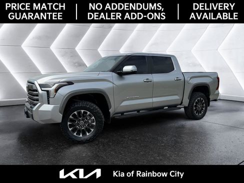 Used 2024 Toyota Tundra Limited w/ Power Package image 4