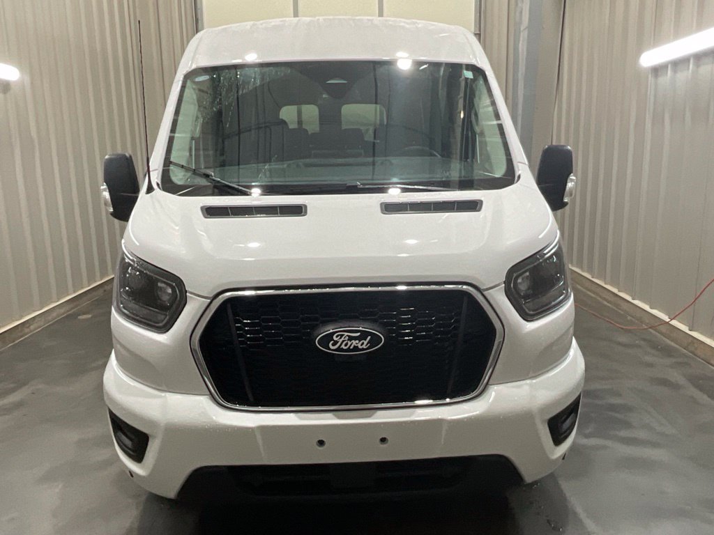 Used 2026 Ford Transit 350 XLT RWD image 5