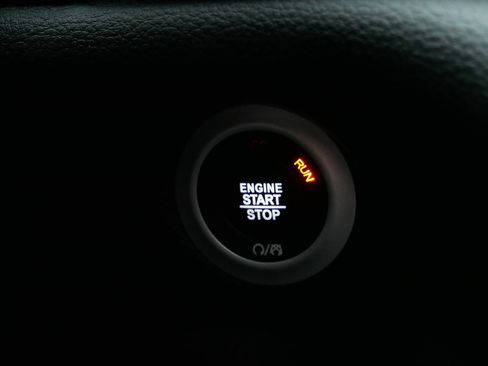 New 2026 Chrysler Pacifica Select w/ S Appearance Package image 22