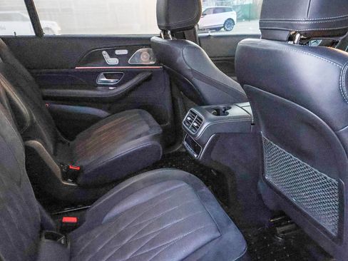 Used 2024 Mercedes-Benz GLS 63 AMG 4MATIC image 17