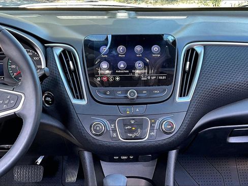 Used 2024 Chevrolet Malibu RS w/ LPO, Floor Liner Package image 9