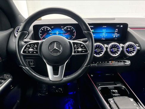 Certified 2023 Mercedes-Benz GLA 250 4MATIC image 4