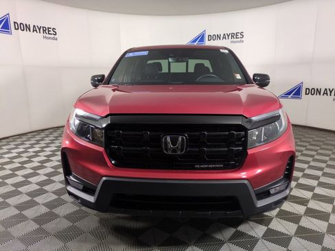 Certified 2025 Honda Ridgeline Black Edition image 12