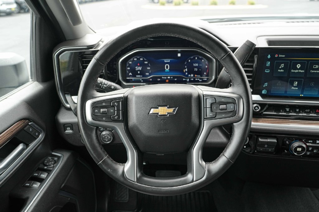 Used 2025 Chevrolet Silverado 2500 LT w/ Convenience Package AWD/4WD image 33