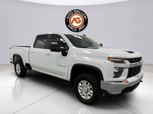 Used 2021 Chevrolet Silverado 2500 LT w/ Fleet Comfort Package AWD/4WD image 1