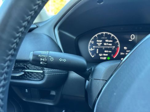 Certified 2024 Honda HR-V EX-L image 32