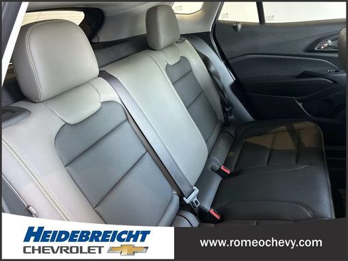 Used 2025 Chevrolet Trax ACTIV w/ Driver Confidence Package FWD image 32