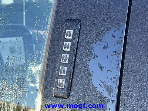 Used 2022 Ford F150 Lariat w/ Equipment Group 502A High image 36