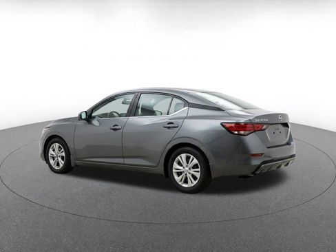 Used 2025 Nissan Sentra S FWD image 6
