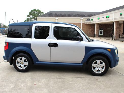 Used 2005 Honda Element EX image 1