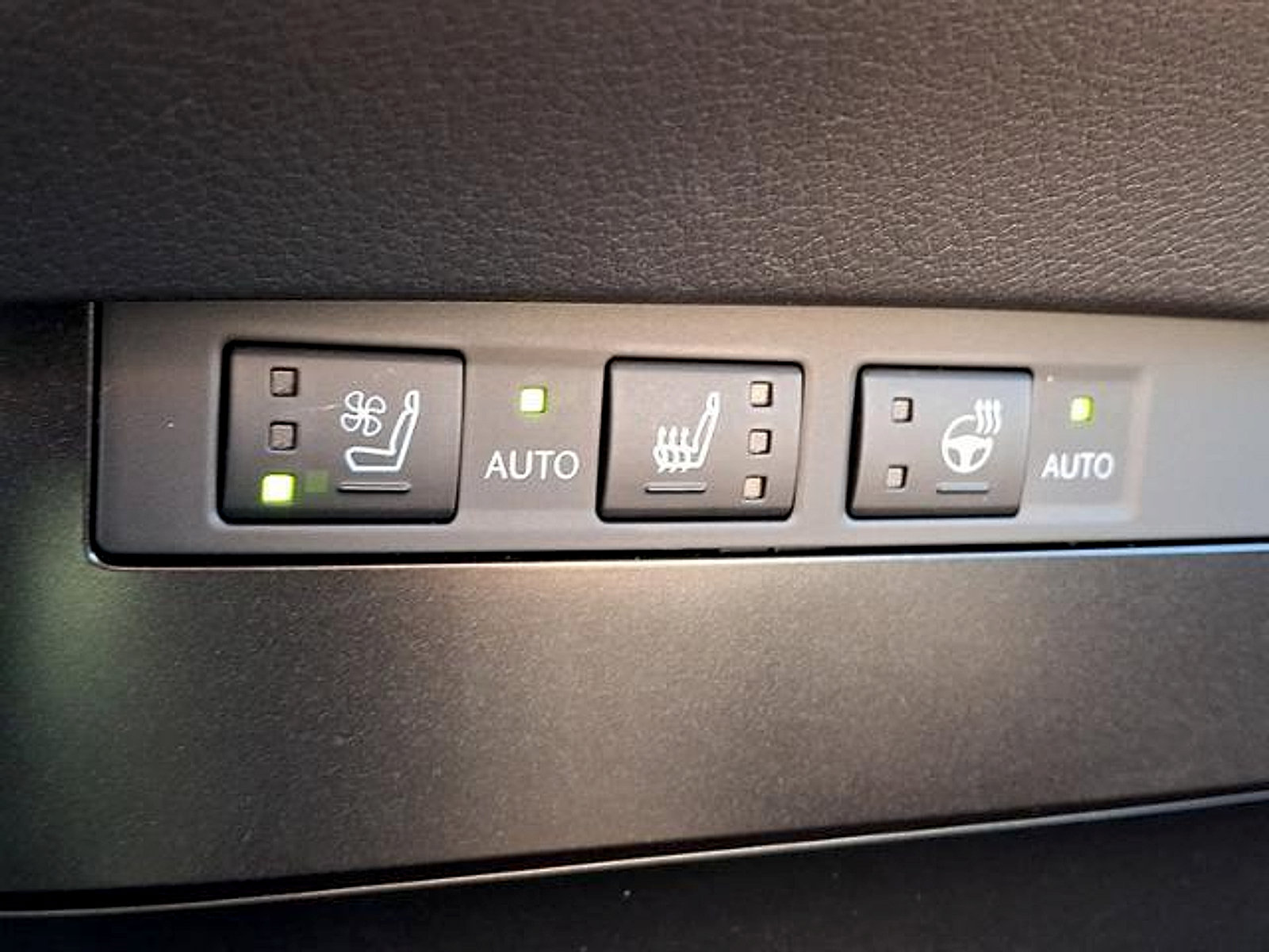 Used 2023 Lexus ES 350 w/ Premium Package FWD image 26