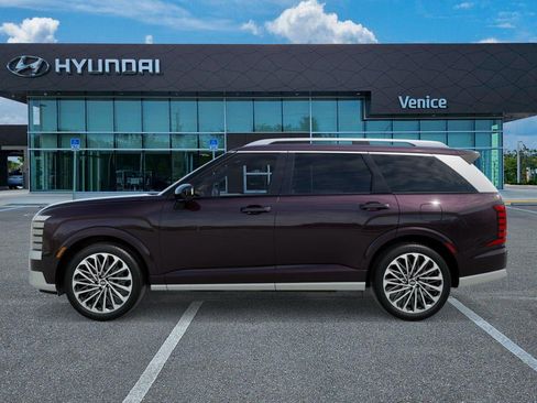 New 2027 Hyundai Palisade Calligraphy FWD image 3
