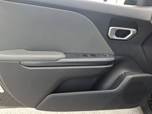 Certified 2025 Kia K4 FWD image 12