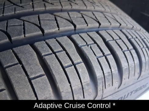 Used 2025 Volvo XC60 T8 Plus w/ Climate Package AWD/4WD image 12