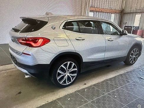 Used 2018 BMW X2 sDrive28i FWD image 3