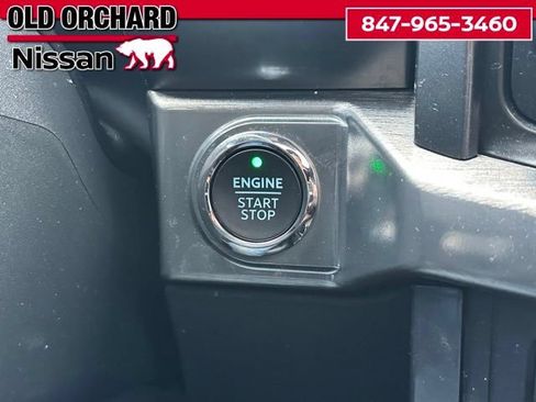 Used 2023 Ford F150 Lariat w/ Equipment Group 502A High AWD/4WD image 17