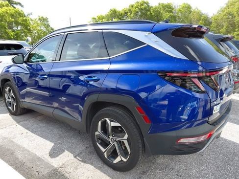 Certified 2022 Hyundai Tucson Limited AWD/4WD image 4