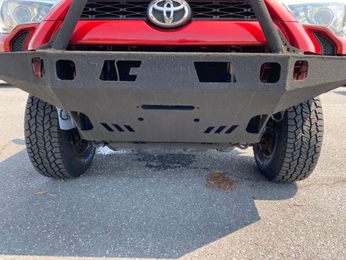 Used 2016 Toyota 4Runner SR5 image 10