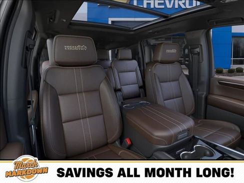 New 2026 Chevrolet Suburban High Country image 16