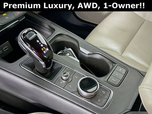 Used 2023 Cadillac XT4 Premium Luxury image 18