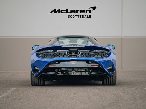 Used 2024 McLaren 750S Spider image 9