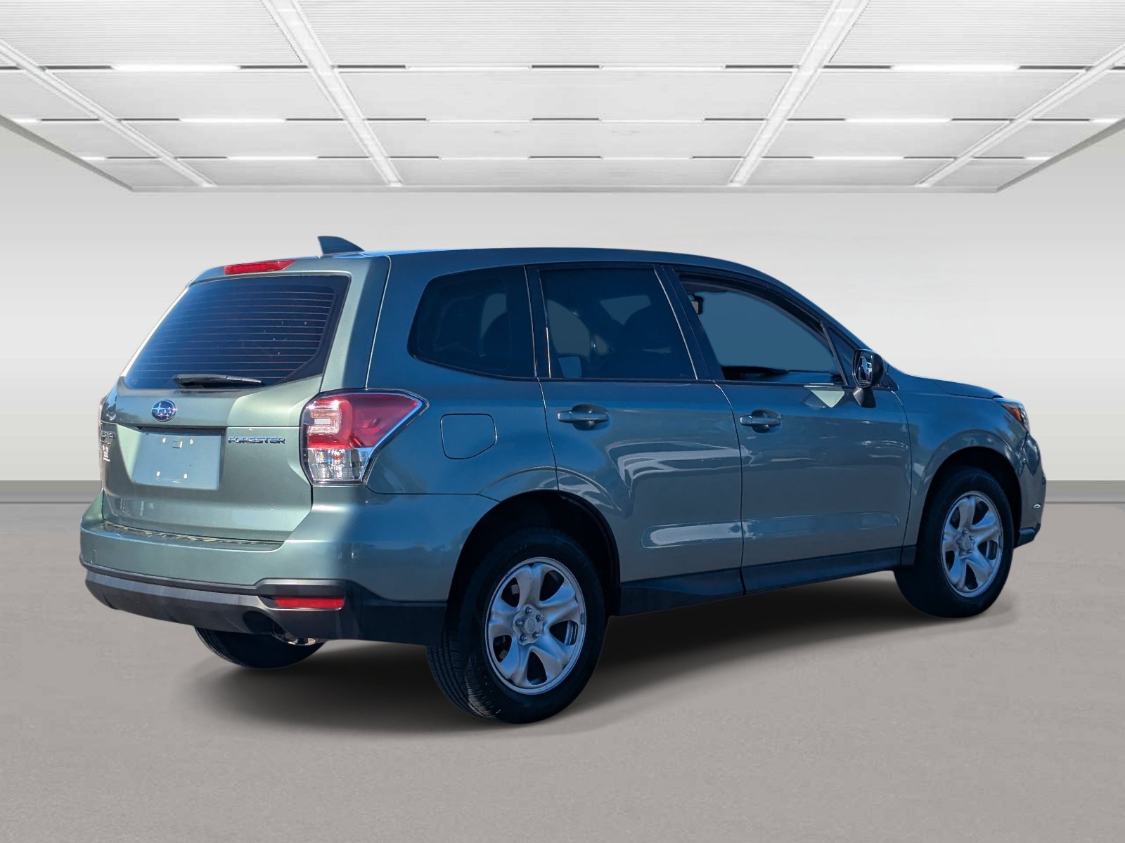 Used 2018 Subaru Forester 2.5i AWD/4WD image 5