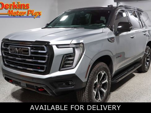 Used 2025 GMC Yukon AT4 w/ LPO, Floor Liner Package AWD/4WD image 1