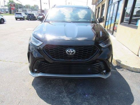 Used 2021 Toyota Highlander XSE AWD/4WD image 38