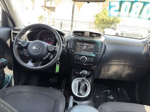 Used 2019 Kia Soul + FWD image 20