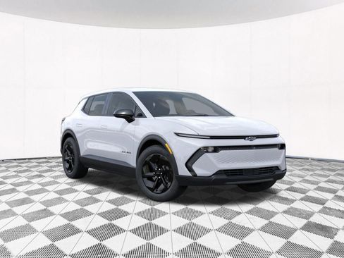 New 2026 Chevrolet Equinox EV LT image 12