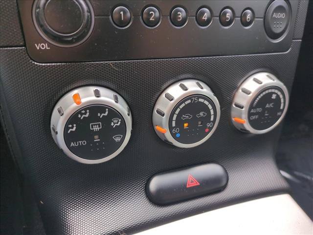 Used 2006 Nissan 350Z Touring RWD image 14
