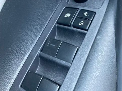 Certified 2023 Toyota Corolla SE FWD image 28