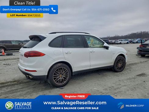 Used 2017 Porsche Cayenne S image 4