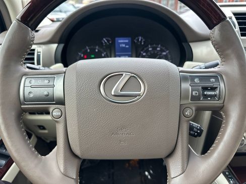 Used 2014 Lexus GX 460 Luxury AWD/4WD image 28